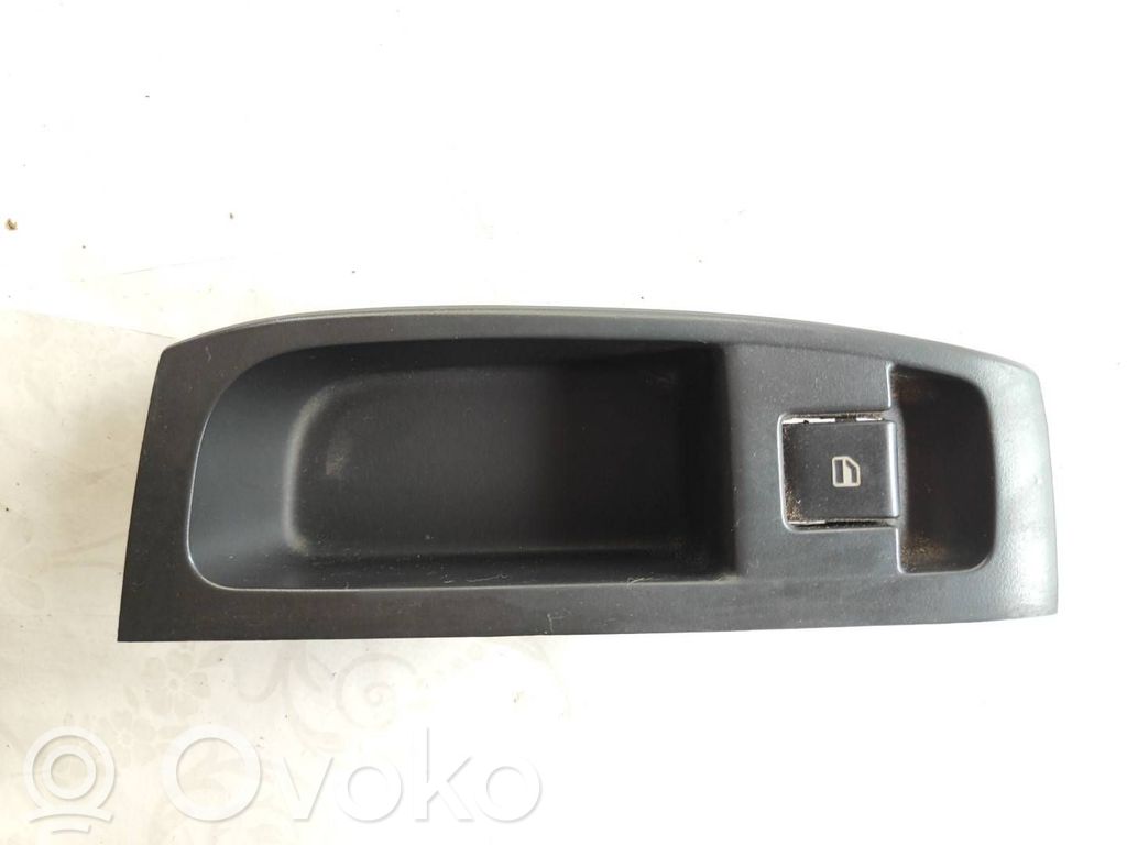 Volkswagen Fox Electric window control switch 