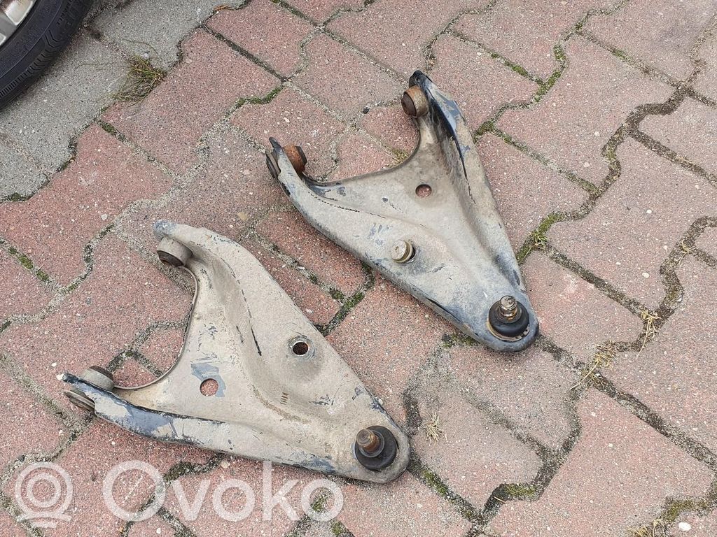 Dacia Sandero Etutukivarsi 