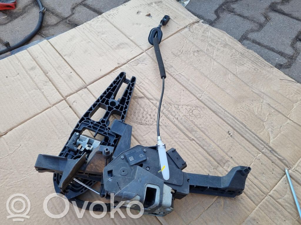 Ford S-MAX Front door lock 