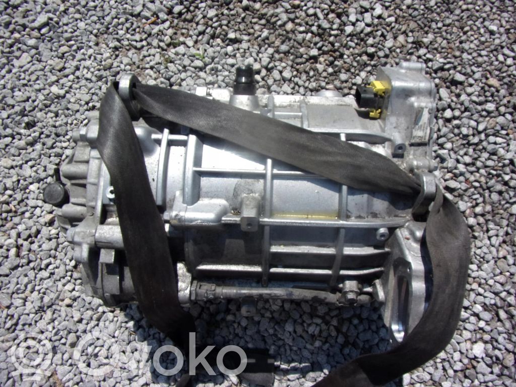 Silnik elektryczny samochodu   522012064