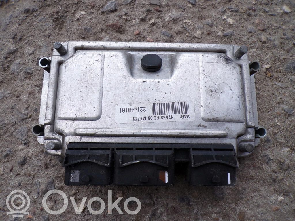 Engine control unit/module ECU   9653702280