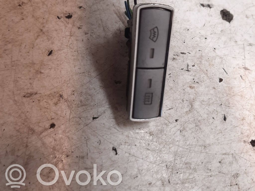 Ford Mondeo Mk III Windscreen/window heater switch 