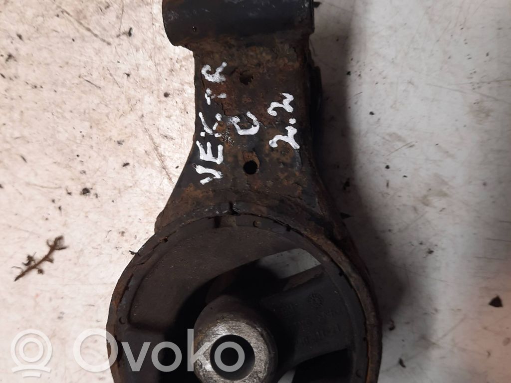 Opel Vectra C Engine mount bracket 