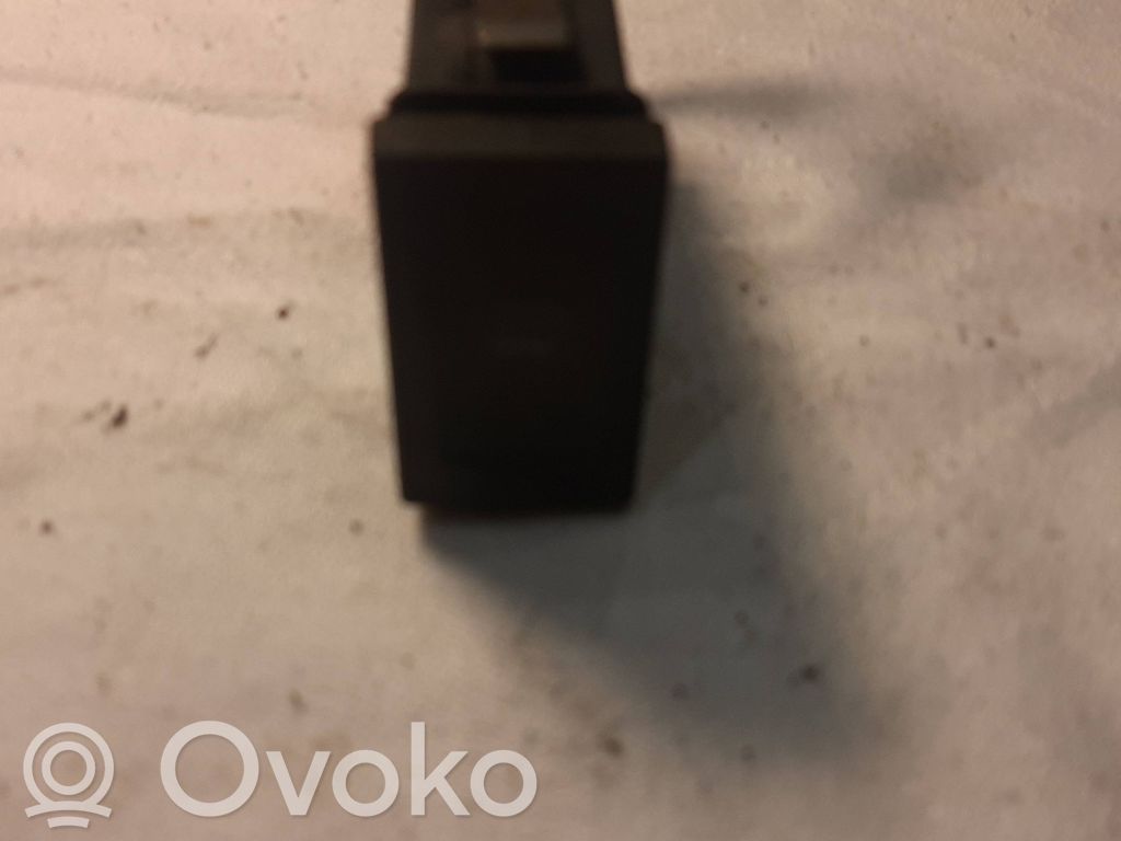 Ford Galaxy Windscreen/window heater switch 