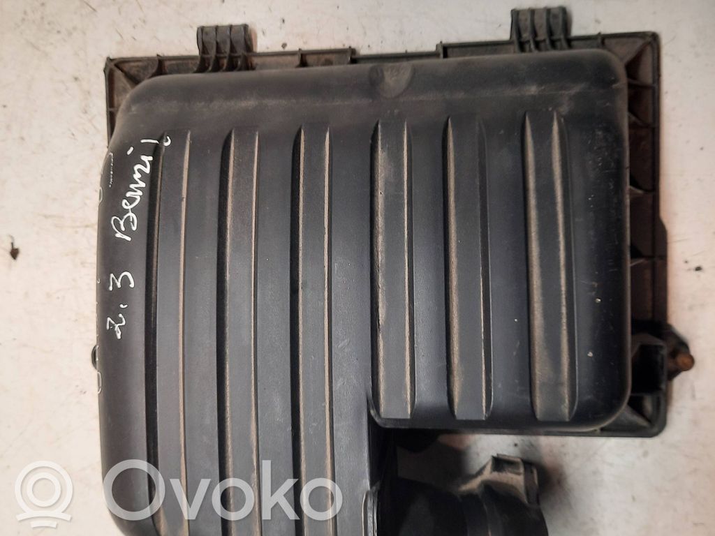 Ford Galaxy Air filter box 