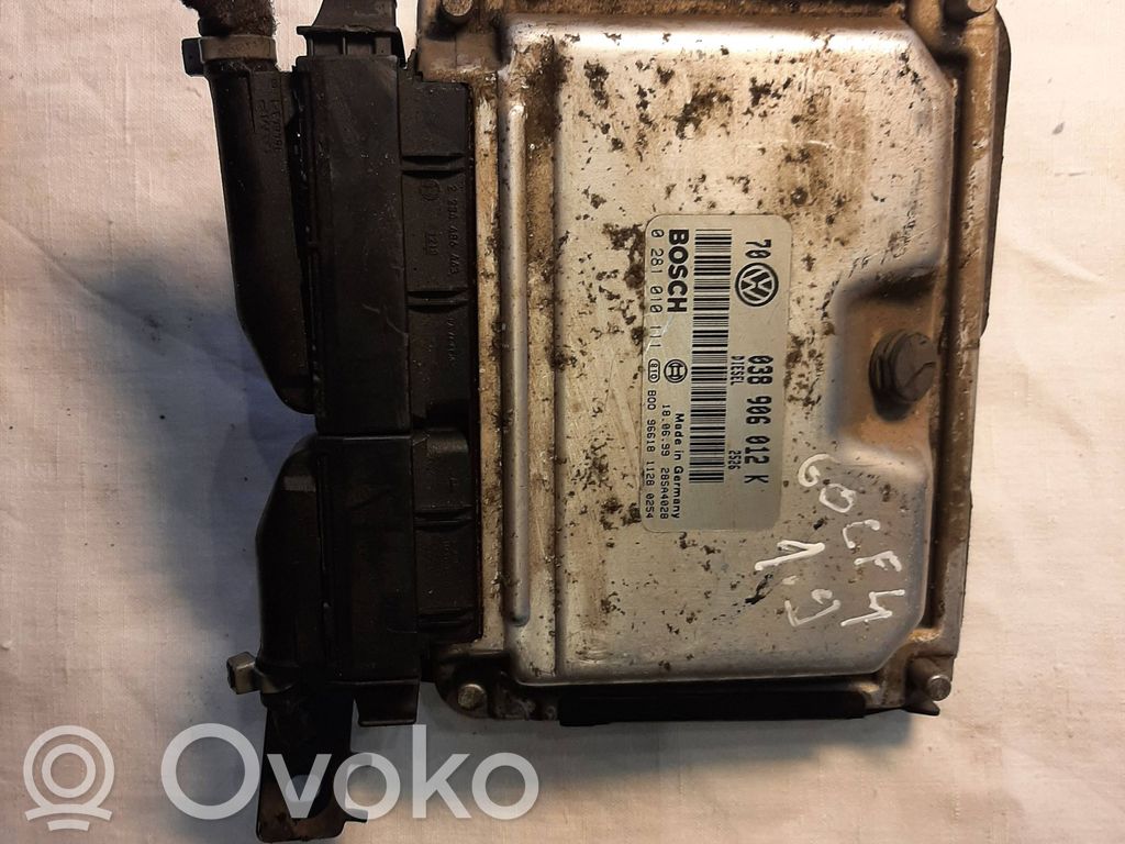 Volkswagen Golf IV Engine control unit/module 
