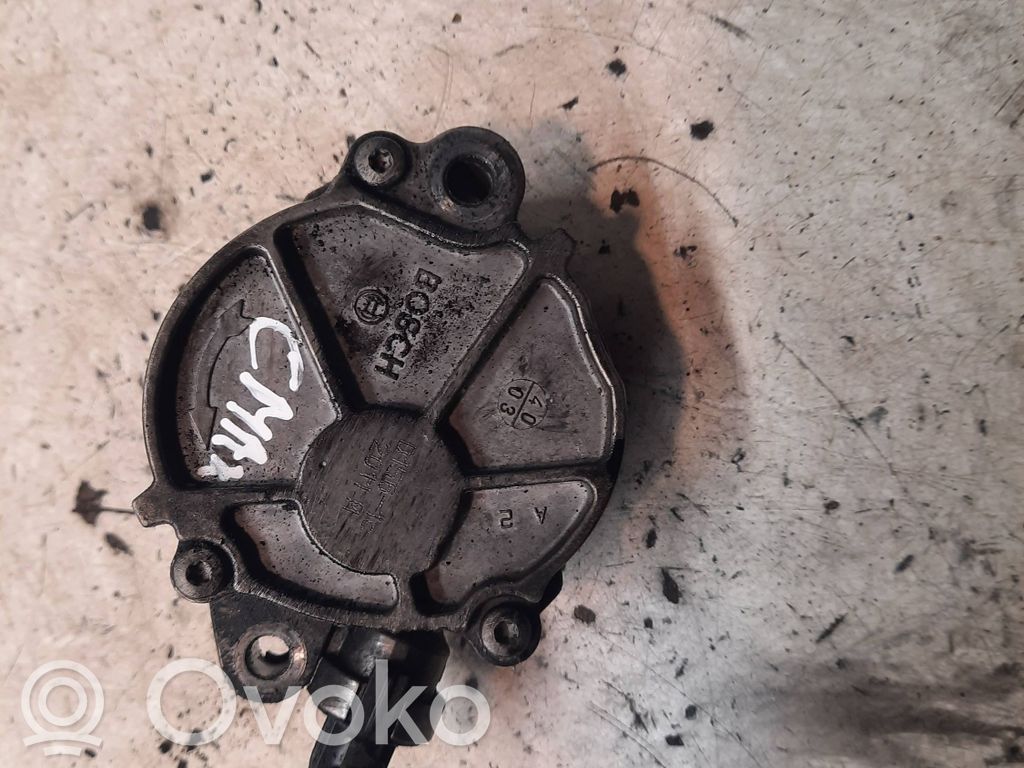 Ford Focus C-MAX Vacuum pump 
