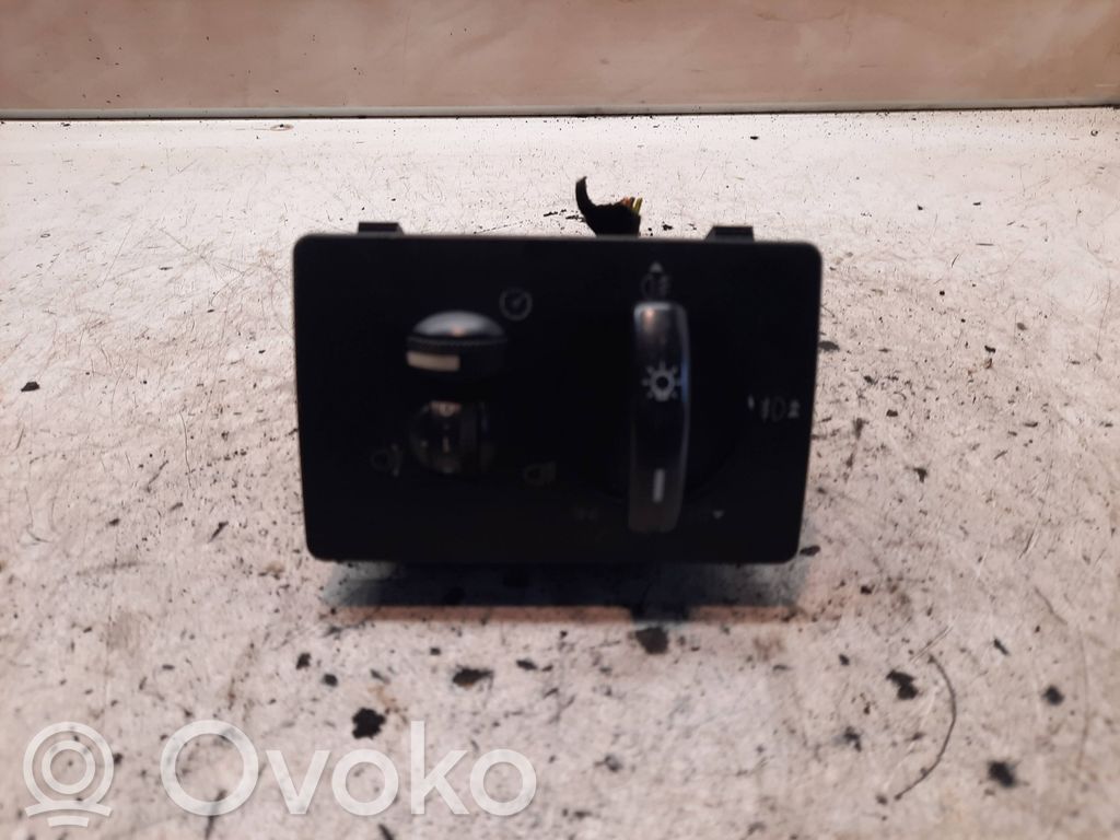 Ford Focus C-MAX Light switch 