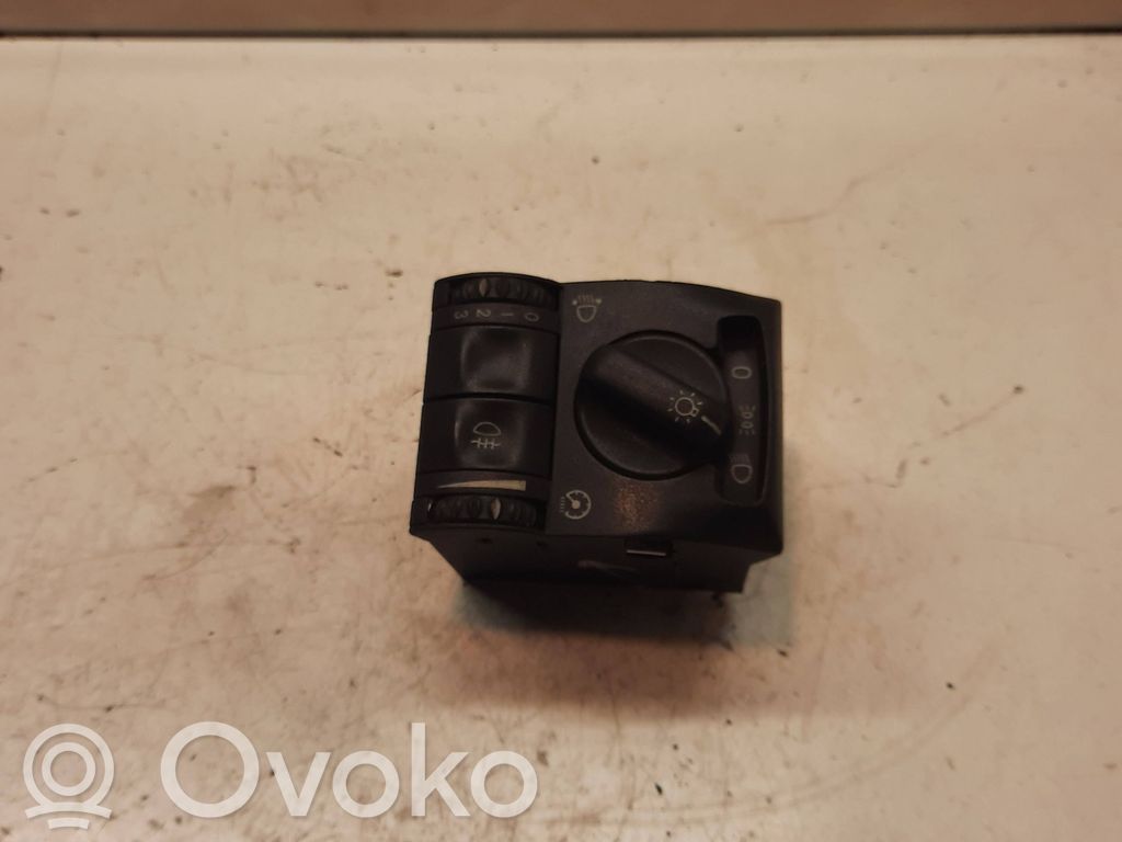 Opel Omega B1 Light switch 