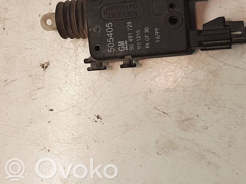 Opel Astra G Silniczek / Siłownik zamka centralnego 
