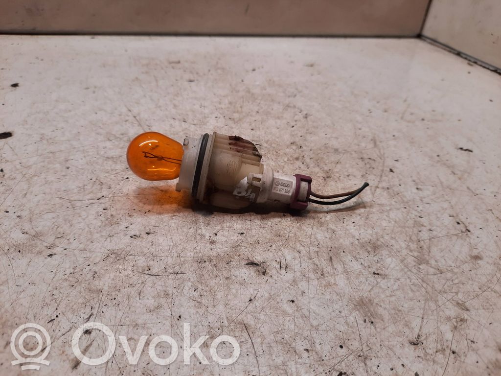 Audi 80 90 S2 B4 Żarówka do lampy przedniej 