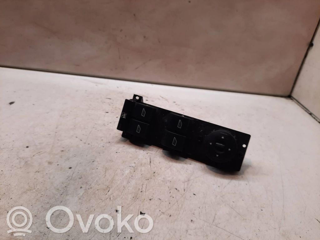 Ford Focus C-MAX Electric window control switch 