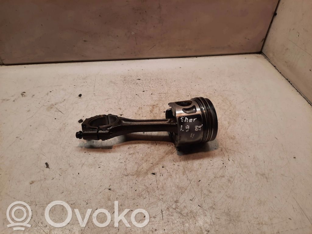Volkswagen Sharan Piston with connecting rod 