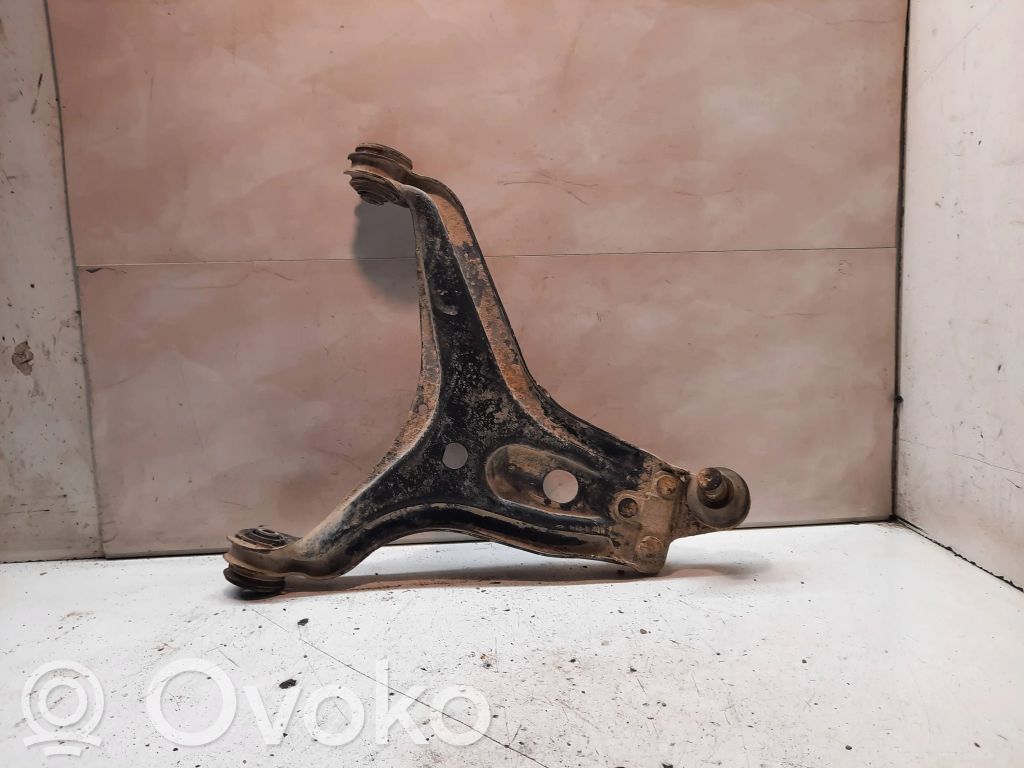 Audi 80 90 S2 B4 Front lower control arm/wishbone 