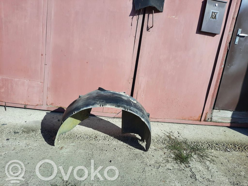 Volvo V50 Apakšspārns 