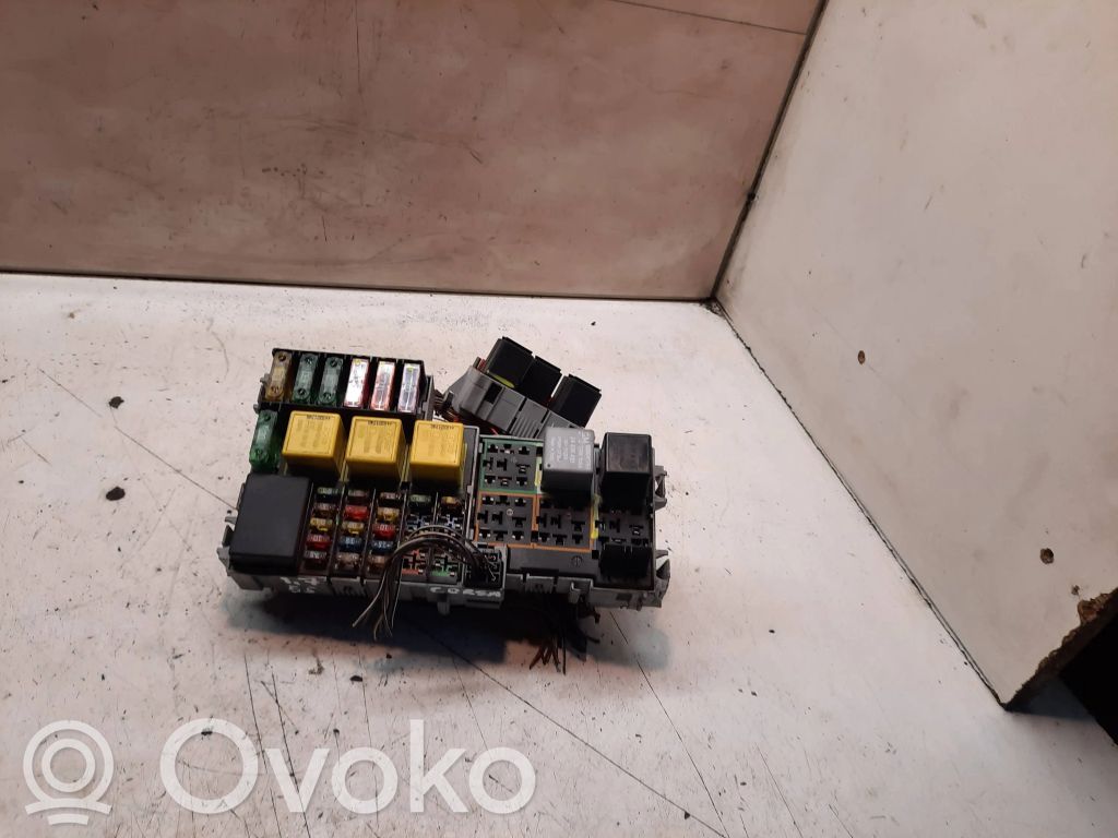 Opel Corsa C Fuse module 