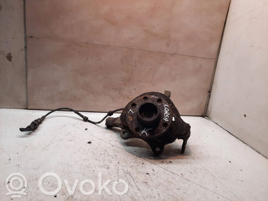 Opel Corsa C Priekinė stebulė 
