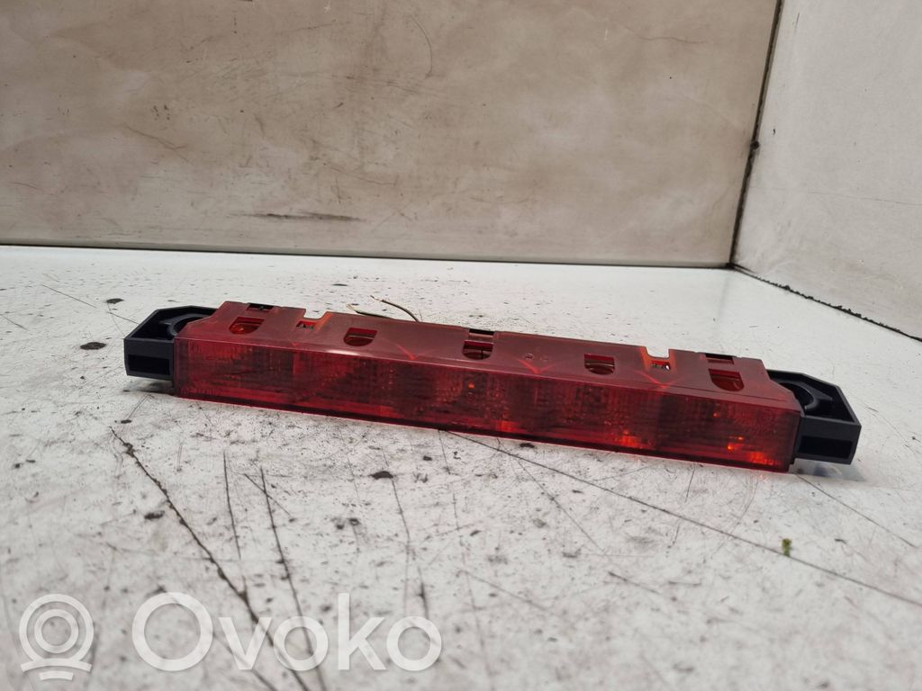 Peugeot 407 Third/center stoplight 
