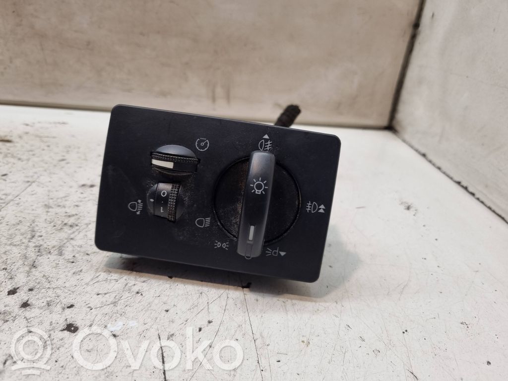 Ford Focus C-MAX Light switch 