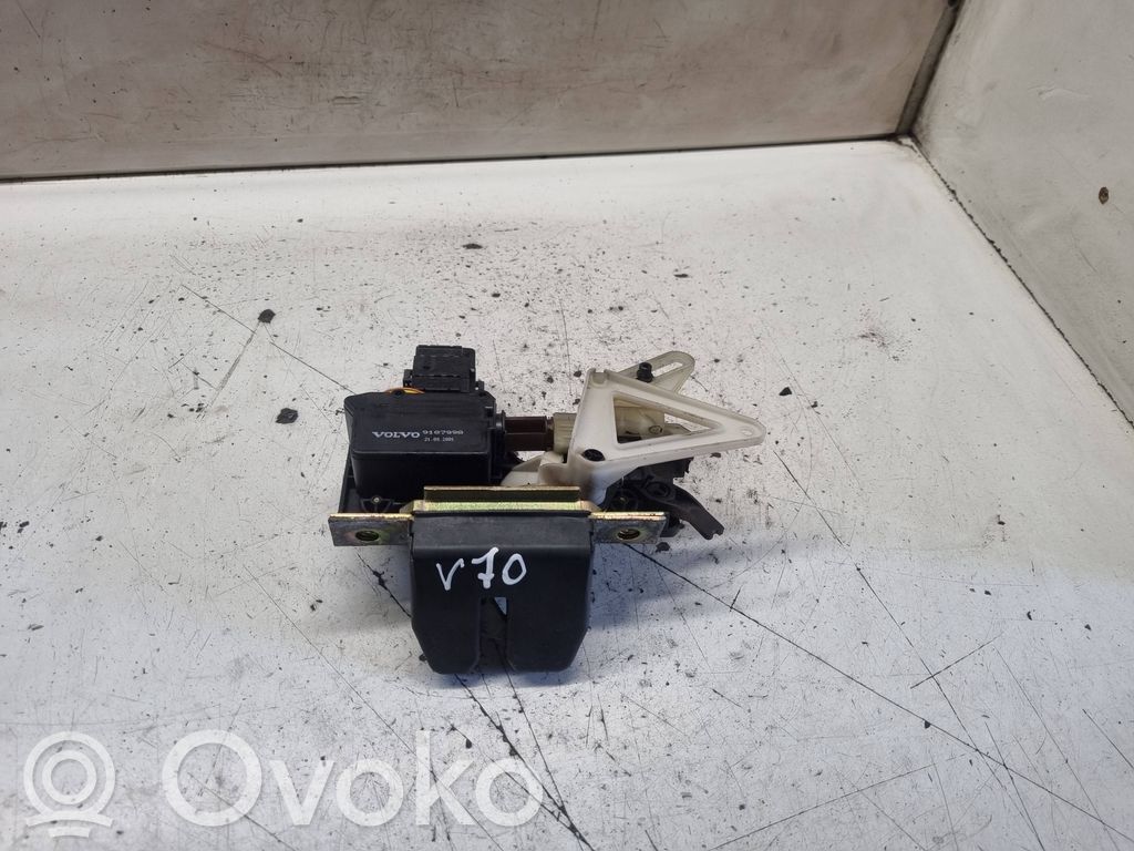 Volvo V70 Zamek klapy tylnej / bagażnika 
