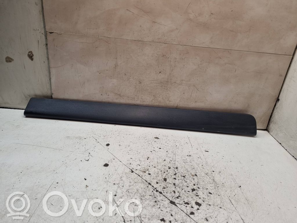 Volvo V70 Mască ușă spate (turnată) 
