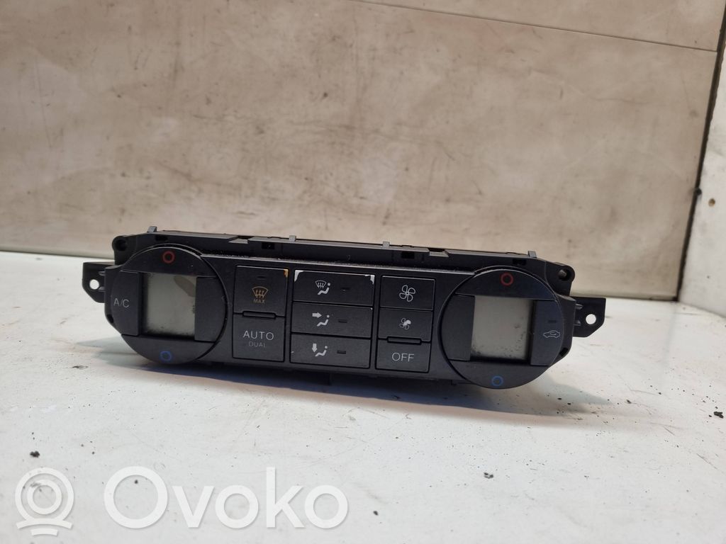 Ford Focus C-MAX Climate control unit 