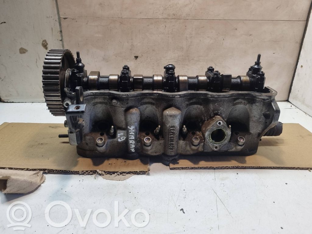 Volkswagen Sharan Engine head 
