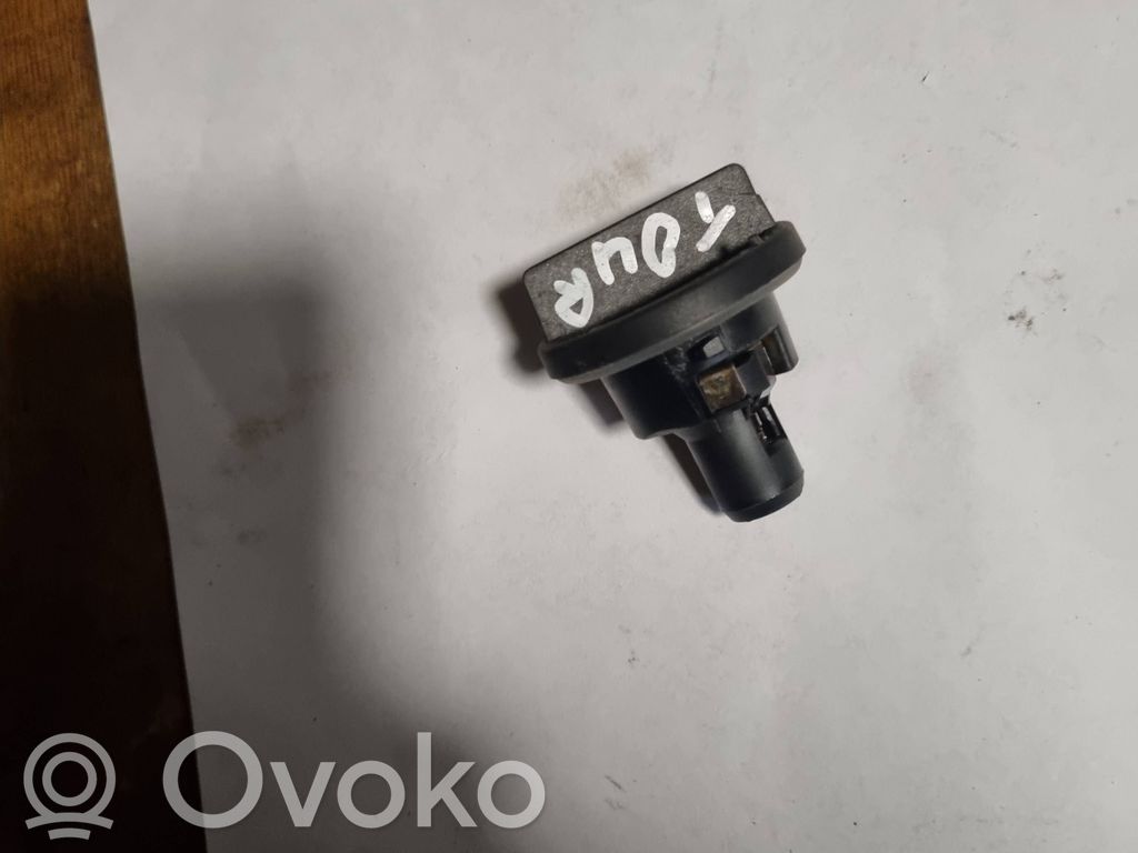 Volkswagen Touran I Repuesto de faro 