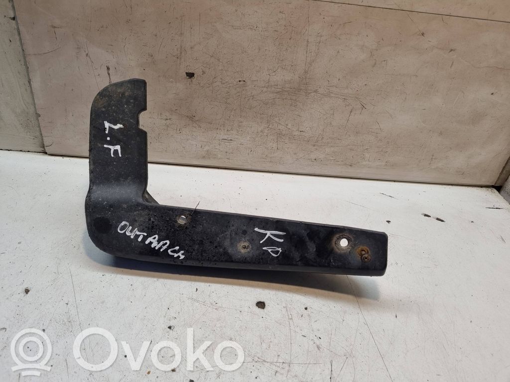 Priekšējais dubļusargs   AG223243
