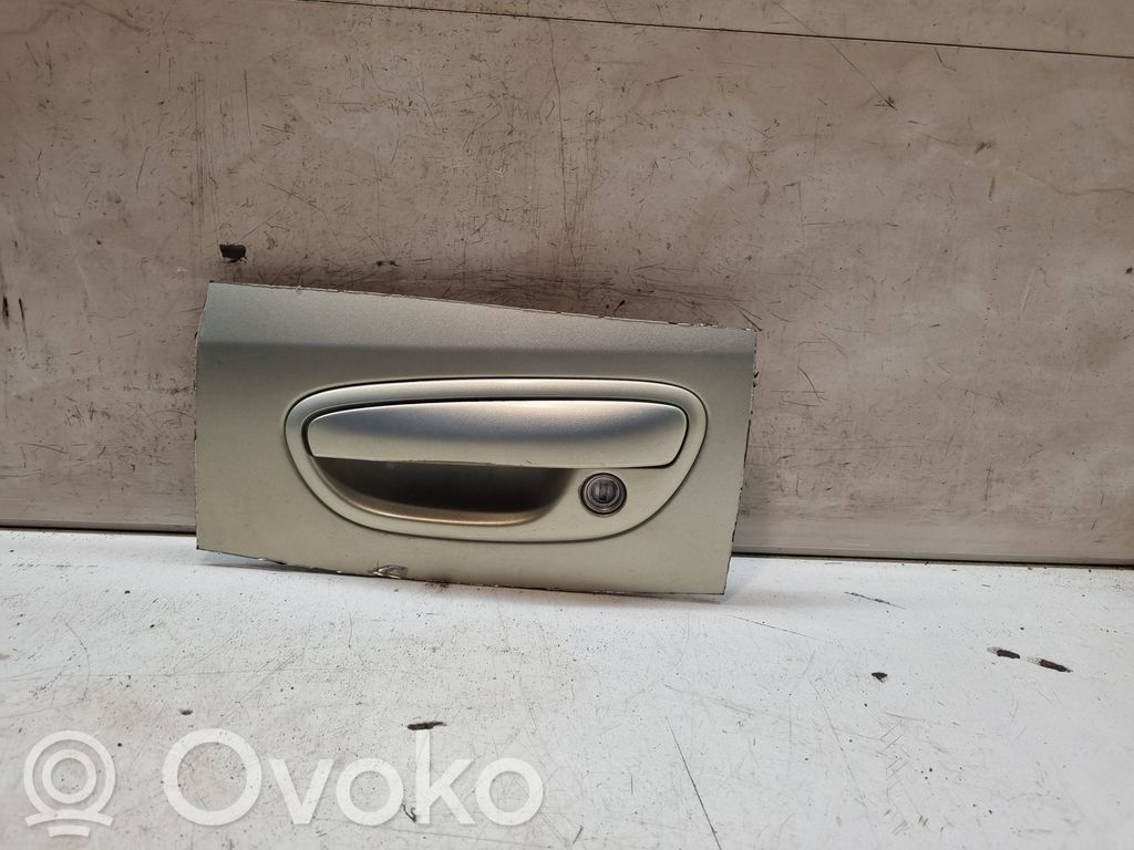 Etuoven ulkokahva