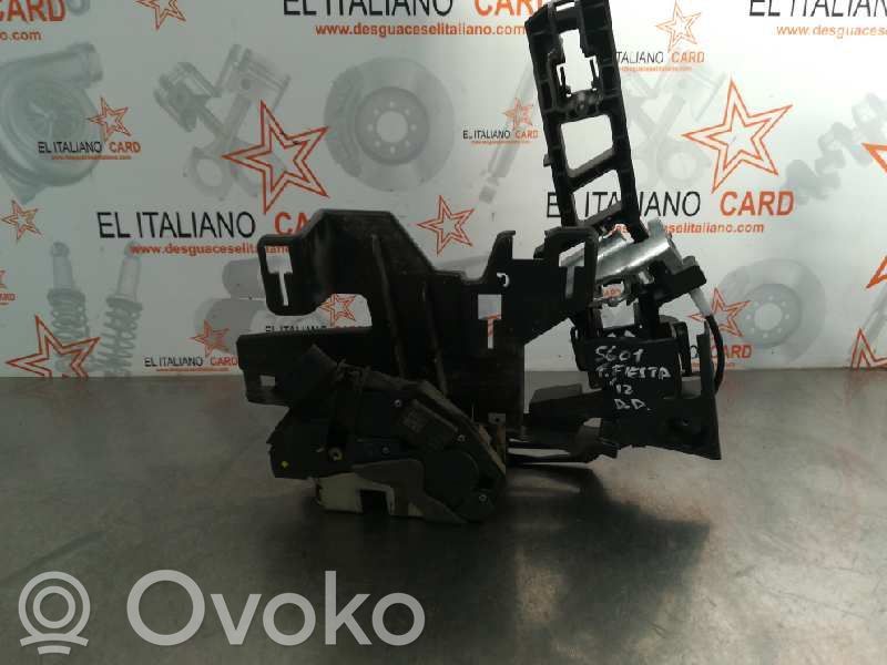 Etuoven lukko   8A6AA21812,5601