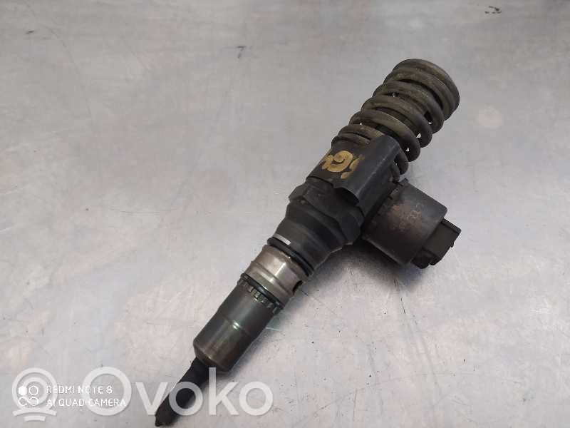 Volkswagen Touran I Injector combustibil 
