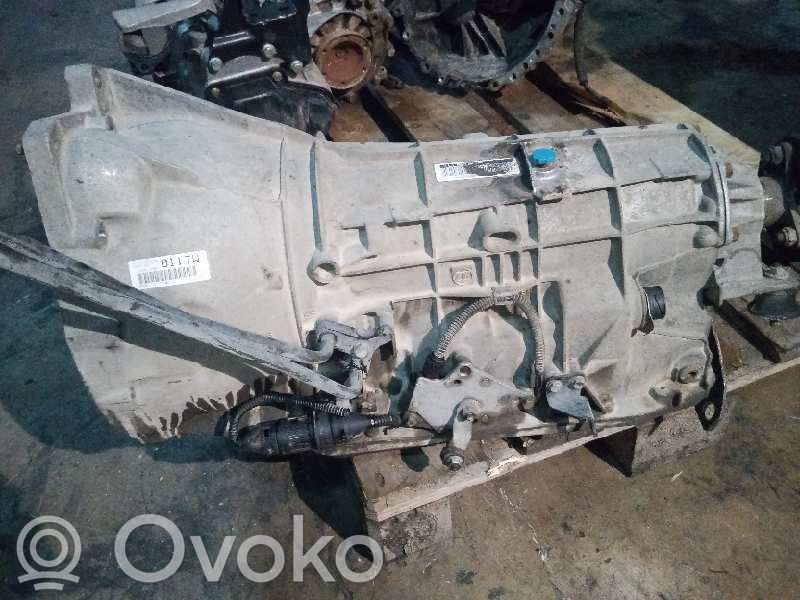 Mechaninė 5 pavarų dėžė   5787