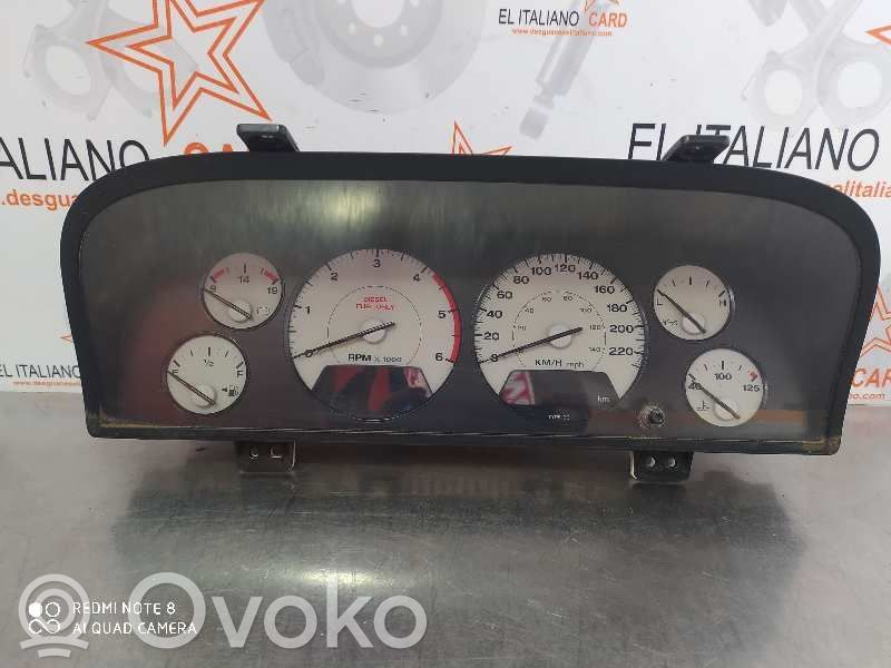 Jeep Grand Cherokee (WJ) Geschwindigkeitsmesser Cockpit 
