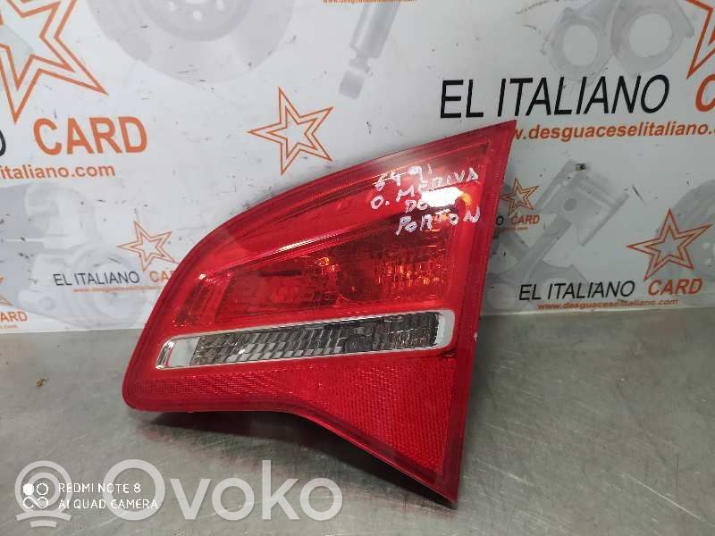 Tailgate rear/tail lights   6491