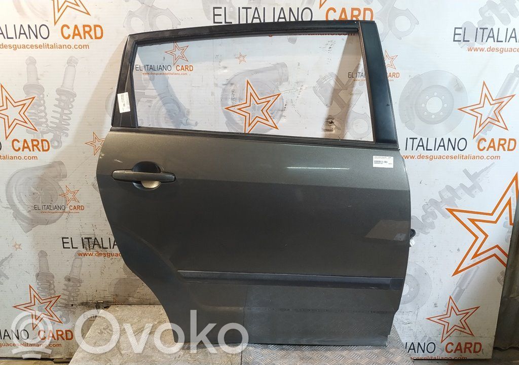 Puerta trasera
