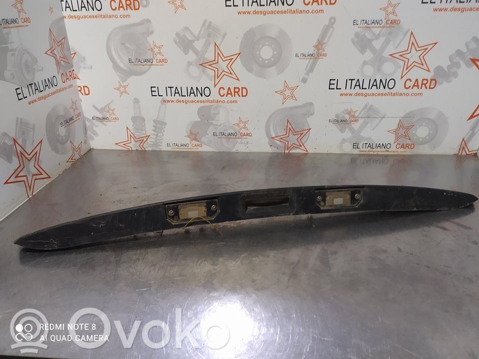 Ford Focus Verkleidung Heckklappe 