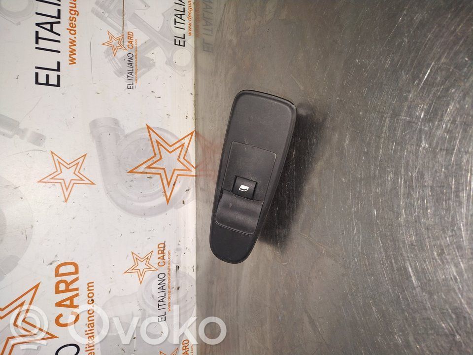 Citroen C4 II Picasso Sähkötoimisen ikkunan ohjauskytkin 