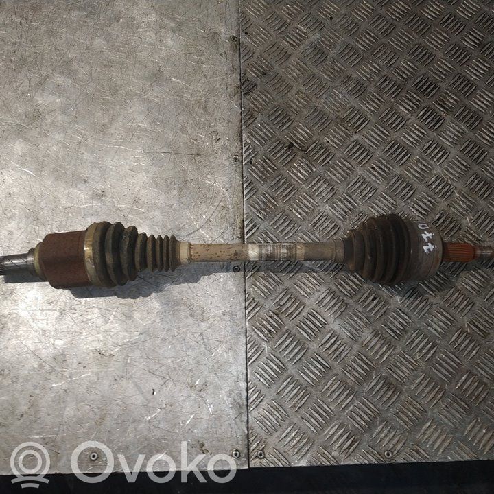 Eje de transmisión delantero   7702