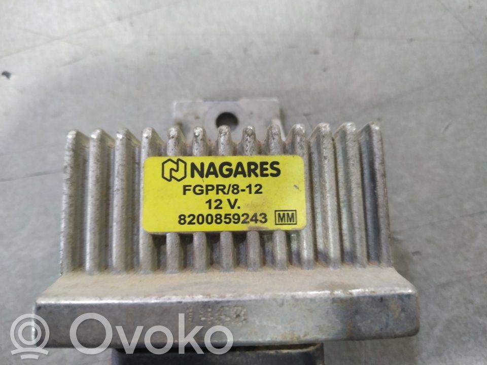Renault Fluence Fuse module 