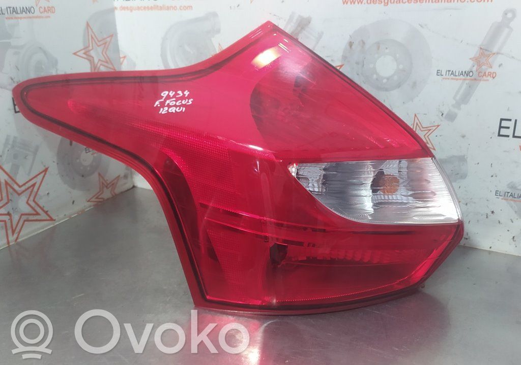 Rear/tail lights