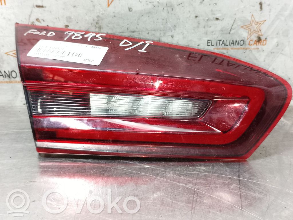 Ford Focus Priekšējā luktura spuldzīte 