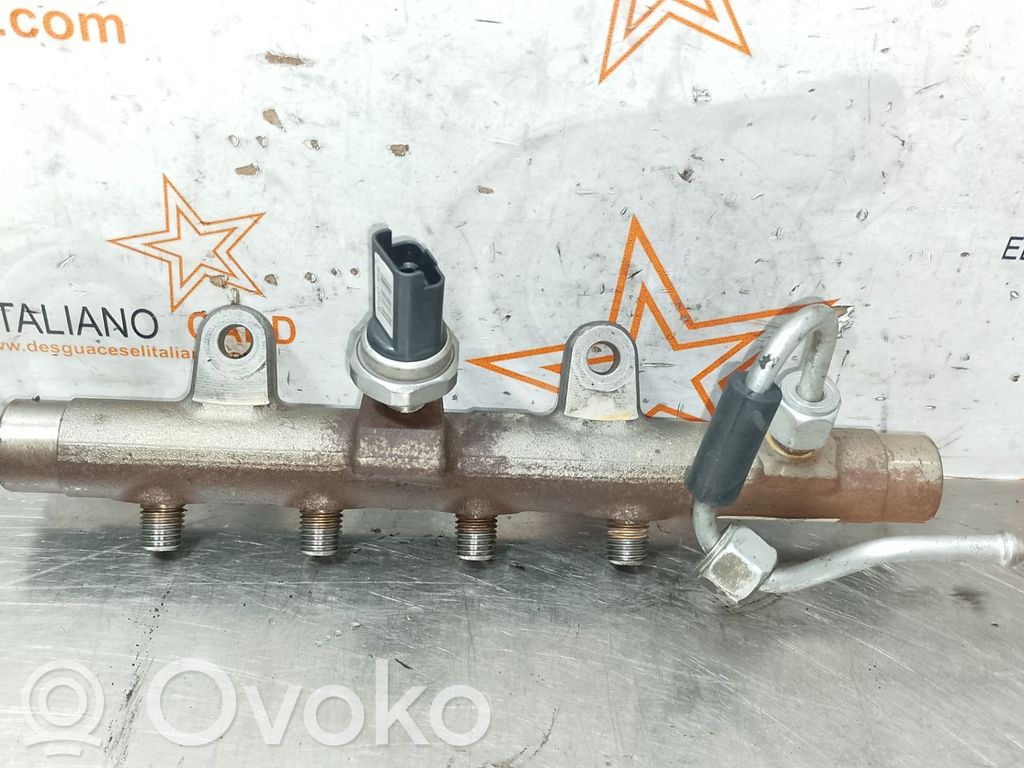 Rampa inyectora   8200397346