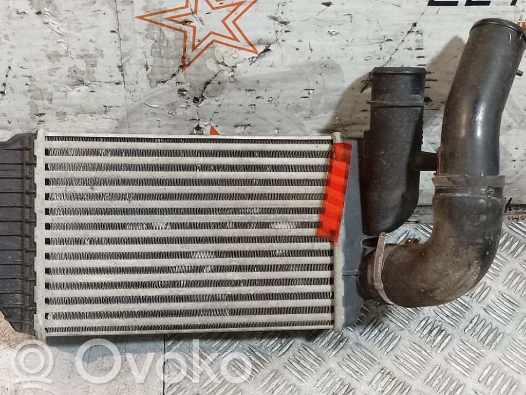 Intercooler radiator   1686898