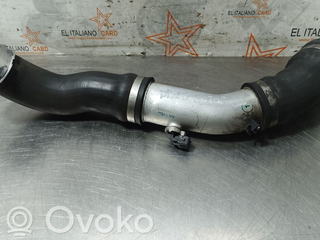 Ilmastointilaitteen putki (A/C)   11617797701