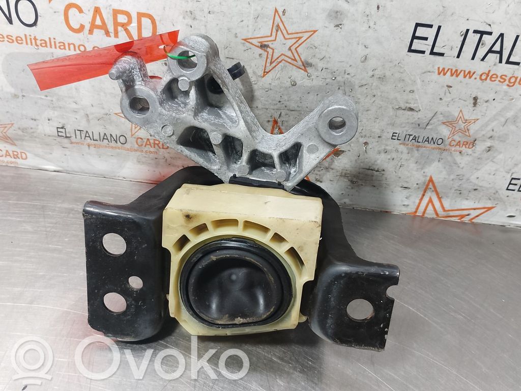 Engine mount bracket   112849955R