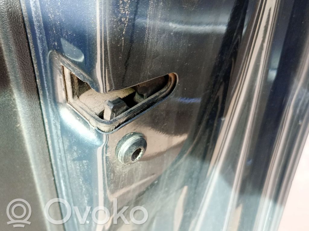 Etuoven lukko