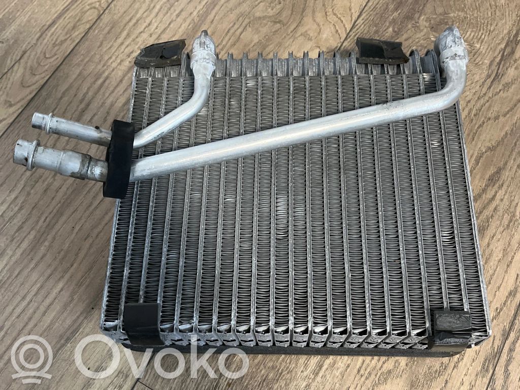 Volkswagen Transporter - Caravelle T5 Radiatore aria condizionata (A/C) (abitacolo) 