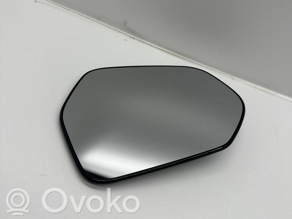 Toyota Corolla E210 E21 Spoguļa stikls 