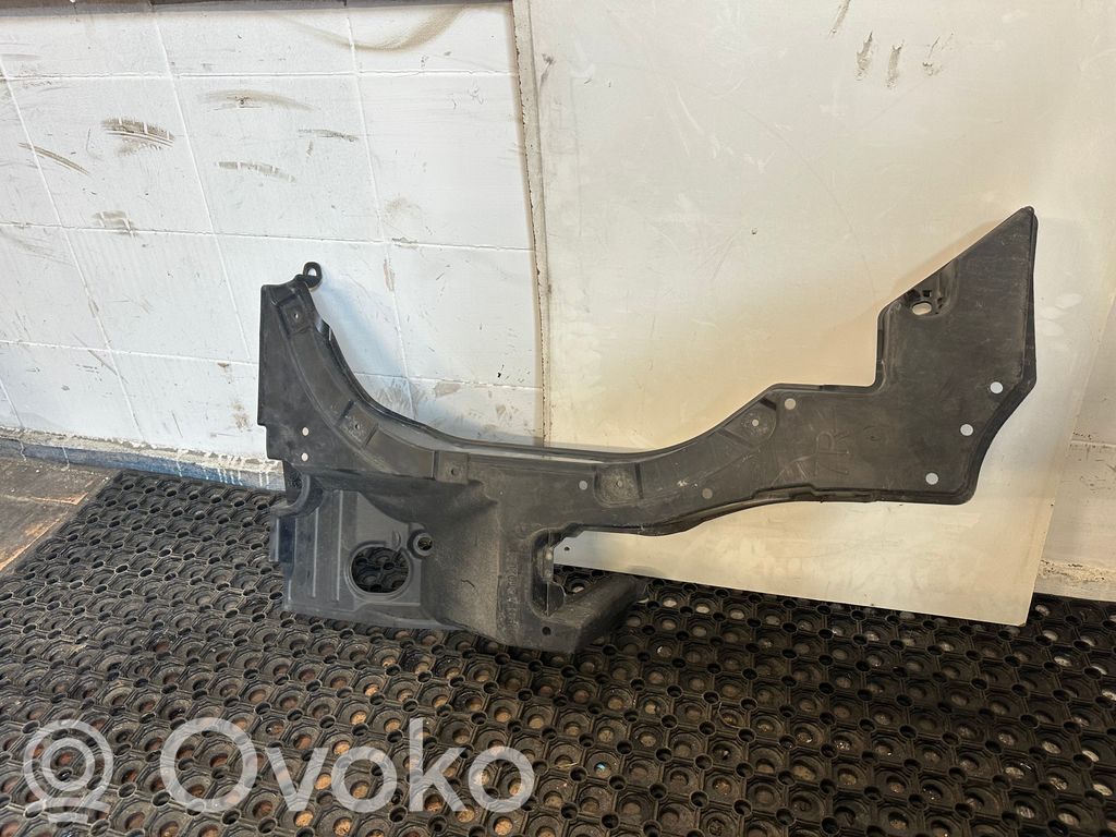 Toyota Corolla E210 E21 Vidurinė dugno apsauga 